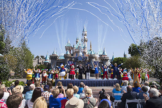 Disneyland Resort Proposes Plans to Begin Phased Re-Opening